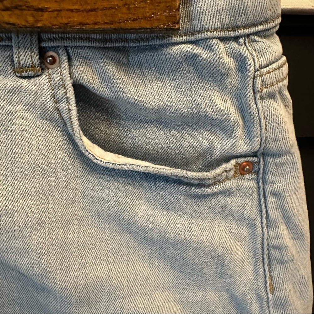 Wild Fable Stylish Light Blue Denim Distressed Mini‎ Skirt size 8 - Picture 10 of 12